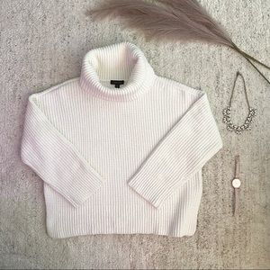 Ann Taylor Big Turtleneck White Knitted Sweater S